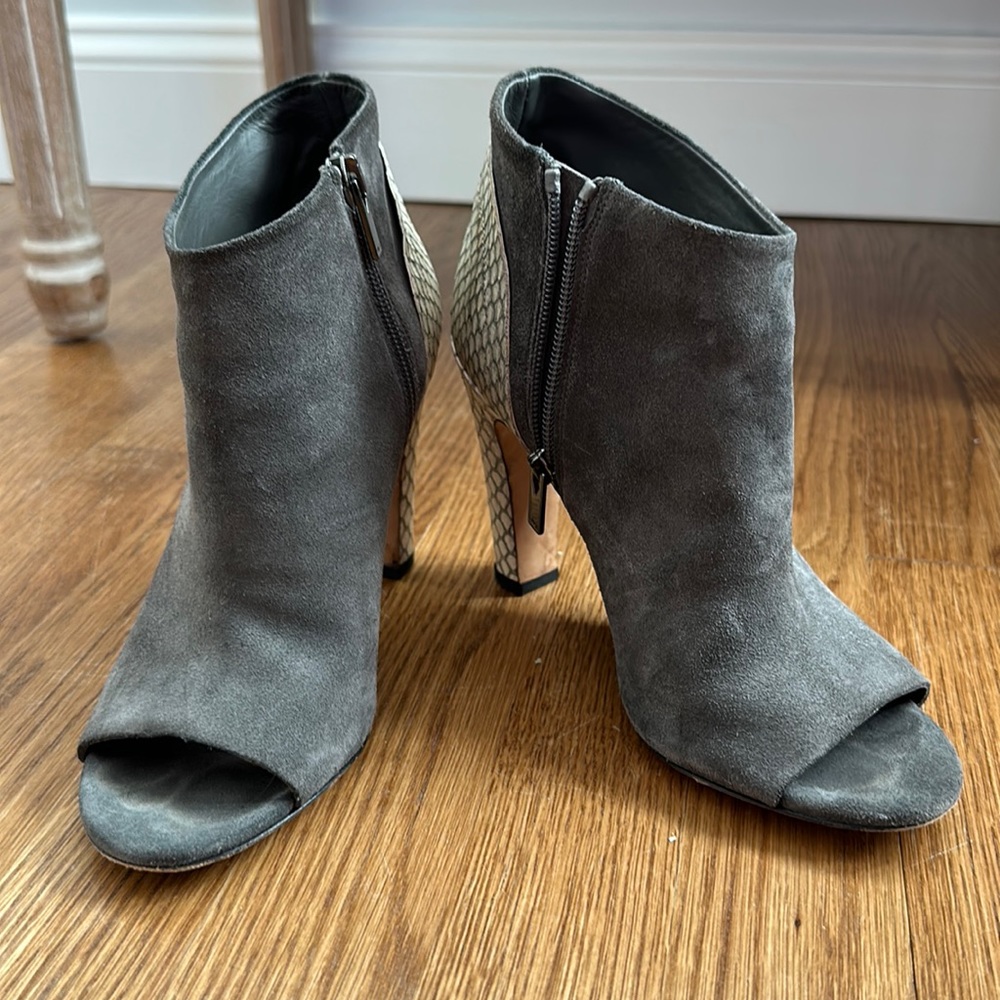 Vince open toe size 6.5 booties